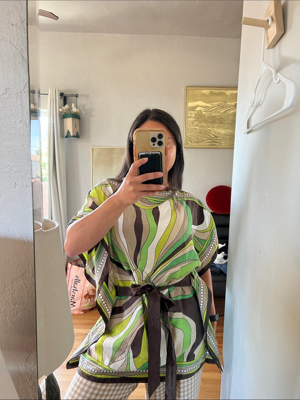 Vintage 100% silk patterned front tie top: Michael Kors